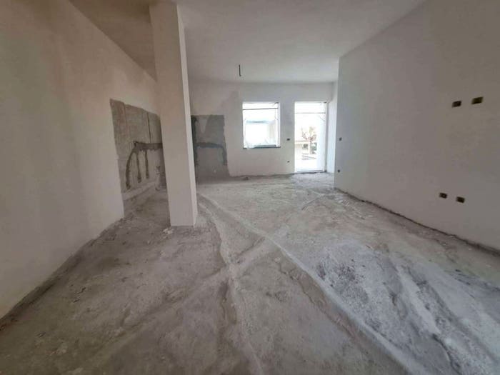 Appartamento con 6 locali in vendita in via cosenza snc, Nola