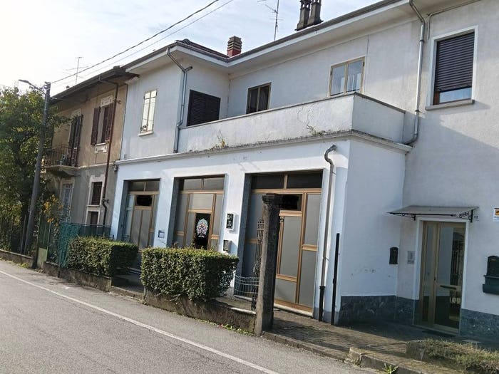 Appartamento con 5 locali in vendita in Via Vittorio Veneto, Lanzo Torinese