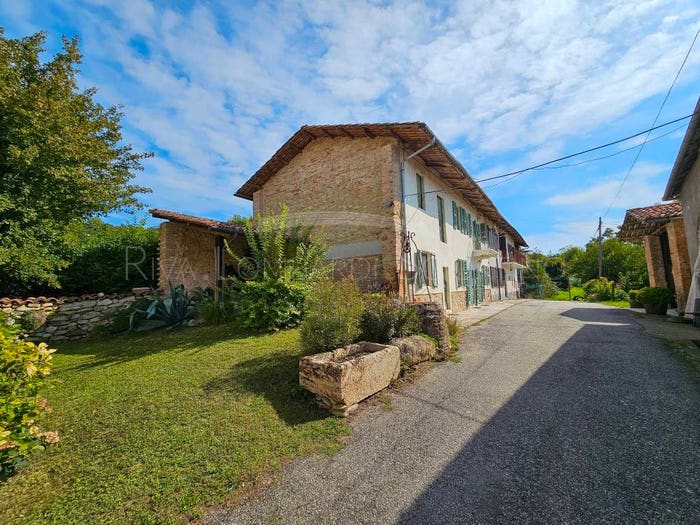 Casa con 6 locali in vendita in Frazione Riovalle, Riovalle, Odalengo Grande