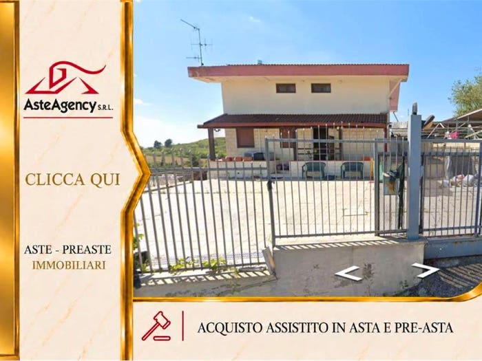 Appartamento quadrilocale in vendita in Cda serra rifusa, Matera