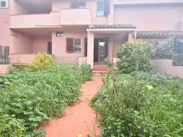Casa quadrilocale in vendita in via biora, Margine Rosso Sant'Anastasia, Quartu Sant'Elena