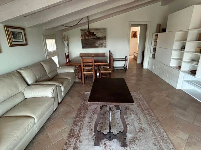 Casa con 6 locali in vendita in Via milano, Desenzano Centro, Desenzano del Garda