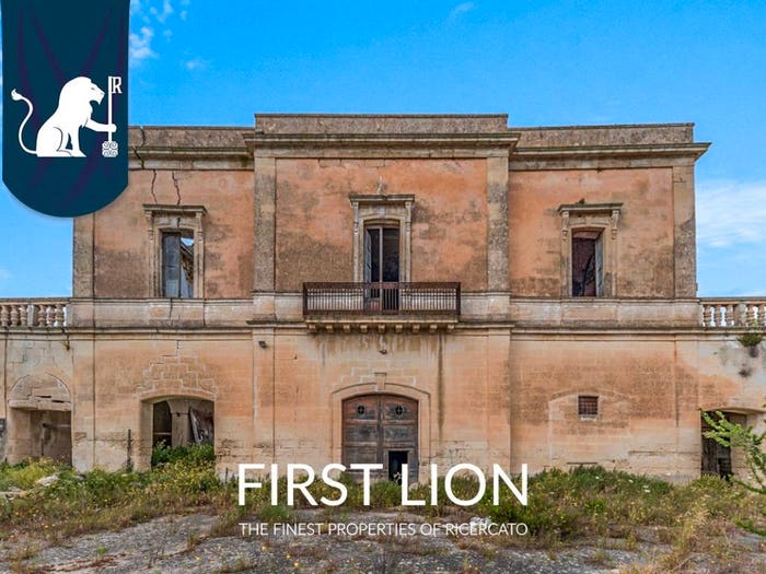 Casa con 6 locali in vendita in Strada Comunale Madonna delle Grazie, Cavallino
