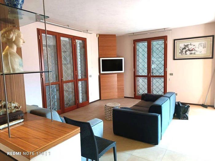 Casa con 6 locali in vendita in Serra, Carmignano