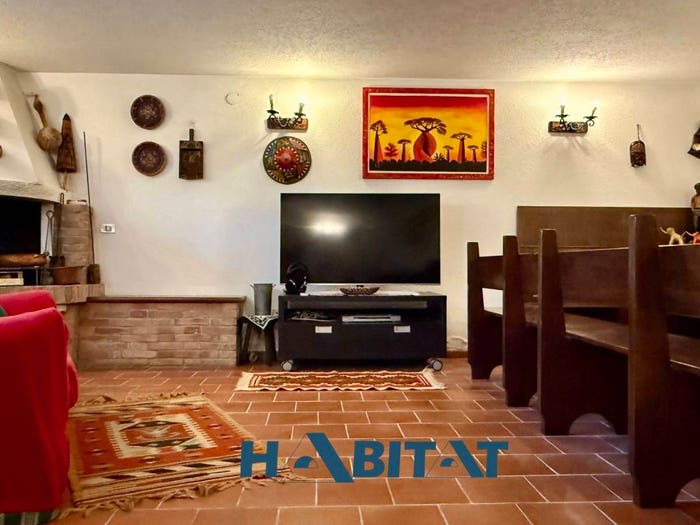 Appartamento con 6 locali in vendita in Via Francesco Petrarca, Ferri Santa Maria Annunziata, Albignasego