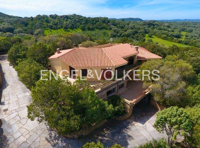 Casa con 6 locali in vendita in Palau