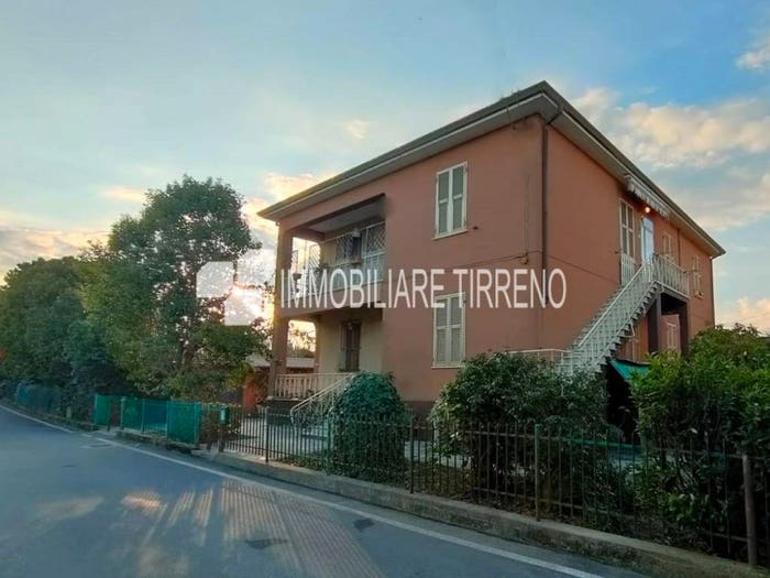 Casa con 6 locali in vendita in Via del Botteghino, Fiumaretta Di Ameglia, Ameglia