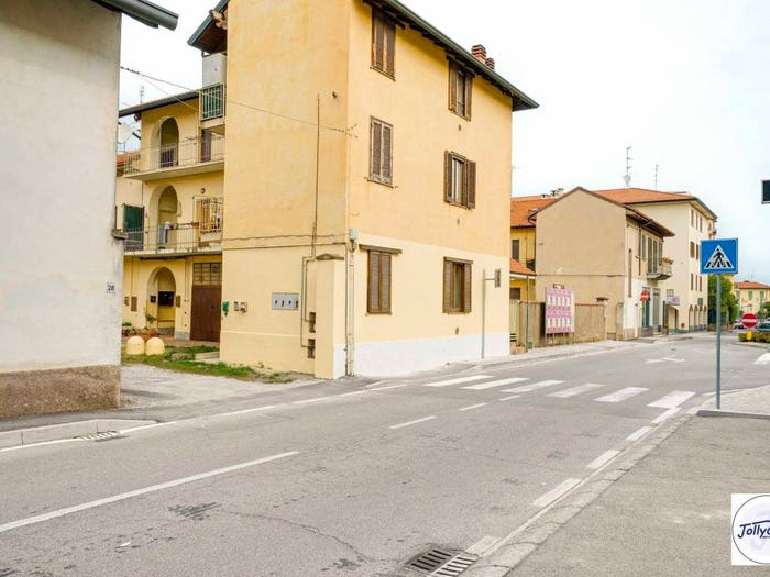 Appartamento bilocale in vendita in Via Roma, Lazzate