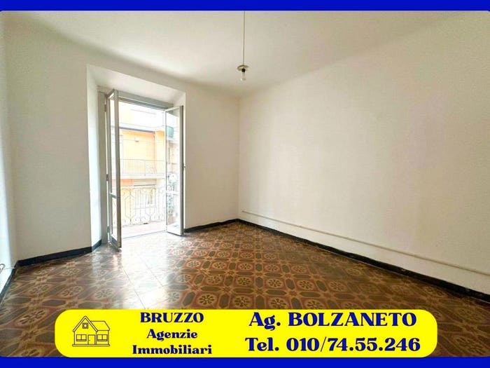 Appartamento bilocale in vendita in Via Antonio Piccone, Certosa, Genova