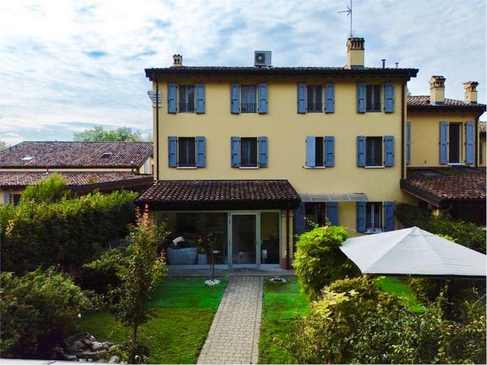 Casa quadrilocale in vendita in strada vignolese, Vaciglio, Modena