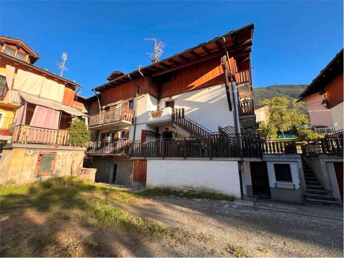 Casa con 6 locali in vendita in Centro, Aymavilles