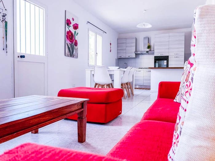 Appartamento trilocale in vendita in Via Gran Sasso D'Italia, Santa Maria, Olbia