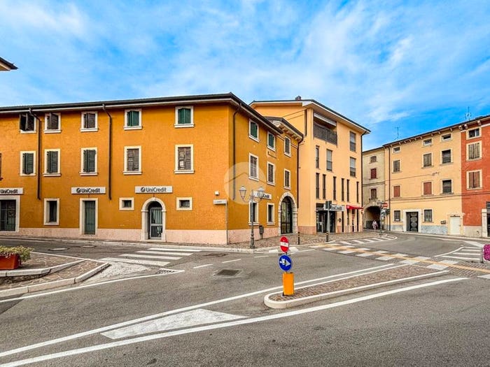 Appartamento monolocale in vendita in Via Madonna, Centro, Pescantina