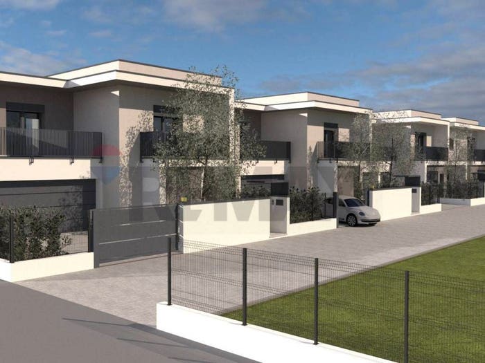 Casa quadrilocale in vendita in VIA GEMONA DEL FRIULI, Cedrate, Gallarate