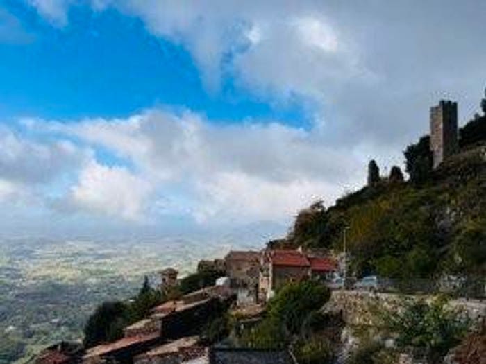 Appartamento quadrilocale in vendita in Centro, Serrone