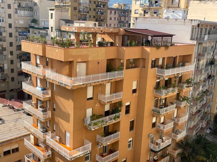Casa con 6 locali in vendita in Piazza Papa Giovanni Paolo II, De Gasperi Croce Rossa, Palermo