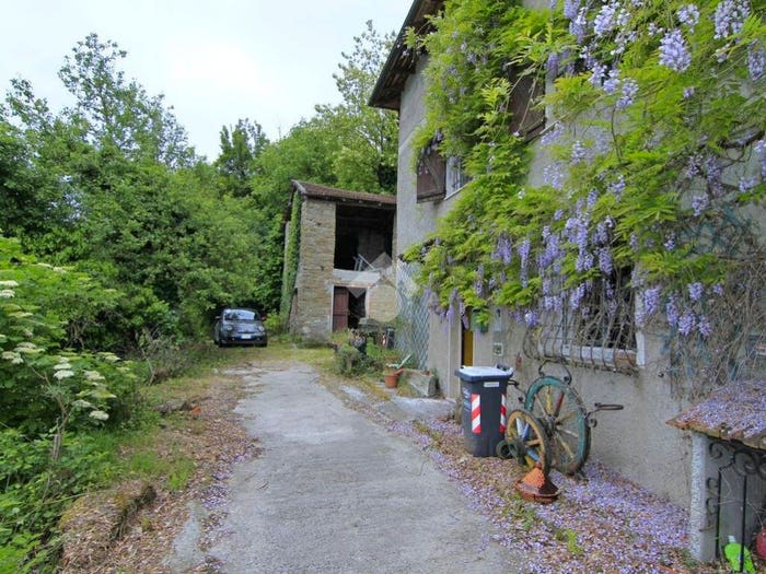 Casa quadrilocale in vendita in Località Pratolungo Superiore, Gavi