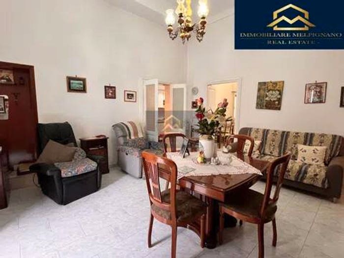 Casa quadrilocale in vendita in Pola, Via Pola Via Papa Giovanni XXIII, Ostuni