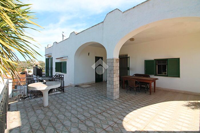 Casa bilocale in vendita in Ostuni