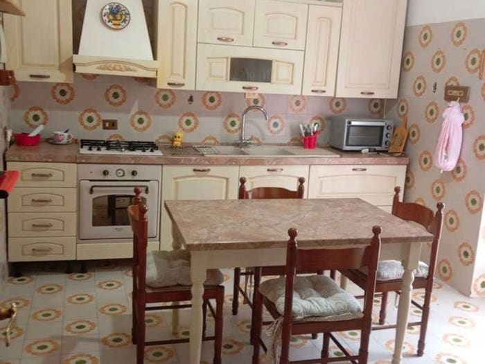 Appartamento quadrilocale in vendita in Via Della Catena snc, Pereto