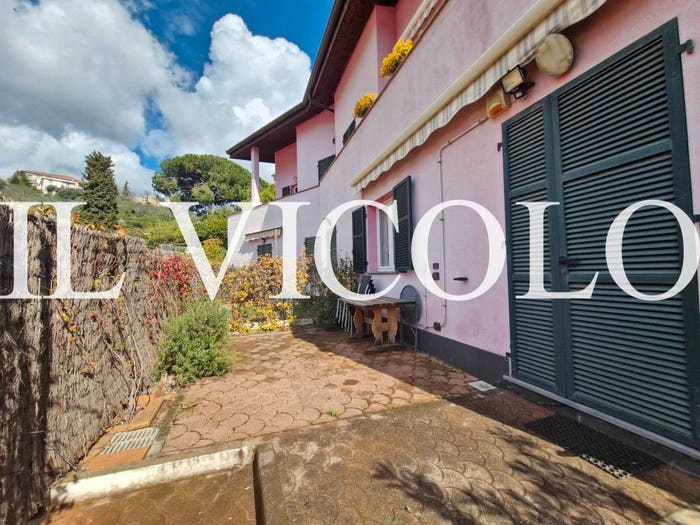 Appartamento quadrilocale in vendita in Via Lavadore, Celle Ligure Pecorile, Celle Ligure