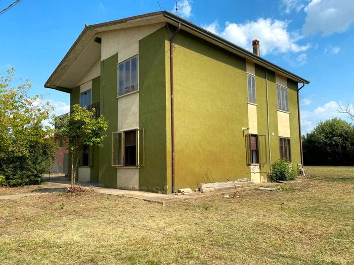 Casa con 6 locali in vendita in VIA DOSSI SNC, Dossi, Borgo Veneto