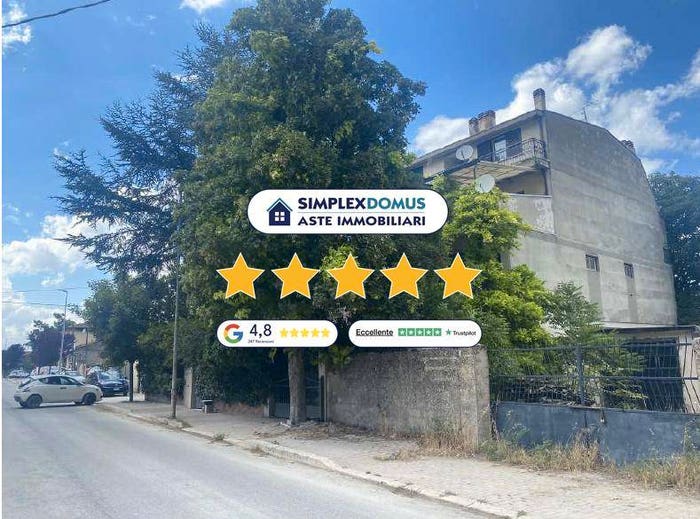 Appartamento con 6 locali in vendita in Monte Velino, Trasacco