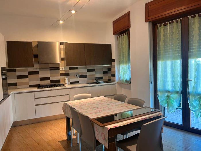 Appartamento quadrilocale in vendita in Piazza Sant'Alessandro, Centro, Calosso