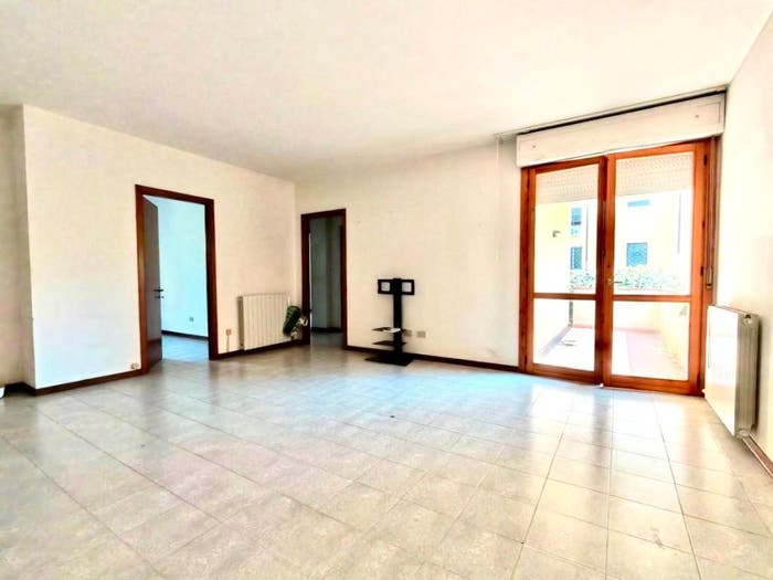 Appartamento quadrilocale in vendita in Via Quercioli, Rinchiostra Quercioli, Massa