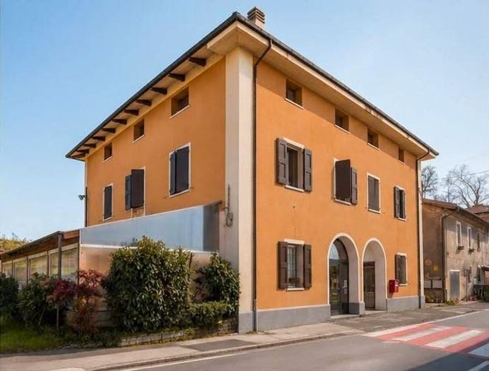 Appartamento trilocale in vendita in Via Longarola, Castello Di Campeggi, Calderara di Reno