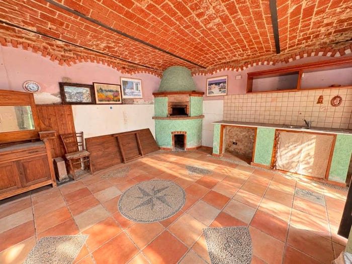 Casa con 6 locali in vendita in Via Asti, Centro, Calliano
