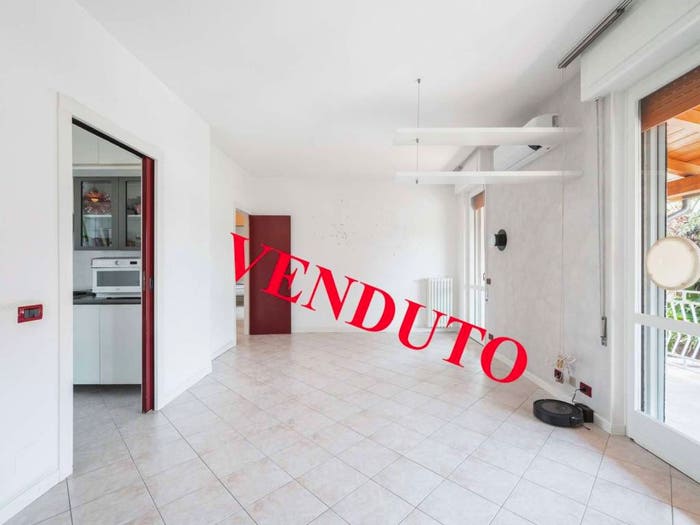 Appartamento trilocale in vendita in via Tommaso D'Aquino, Cittadella Villaggio Dalmazia, Novara