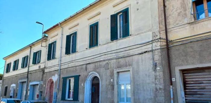 Appartamento trilocale in vendita in Via Francesco Pera, Shangai, Livorno