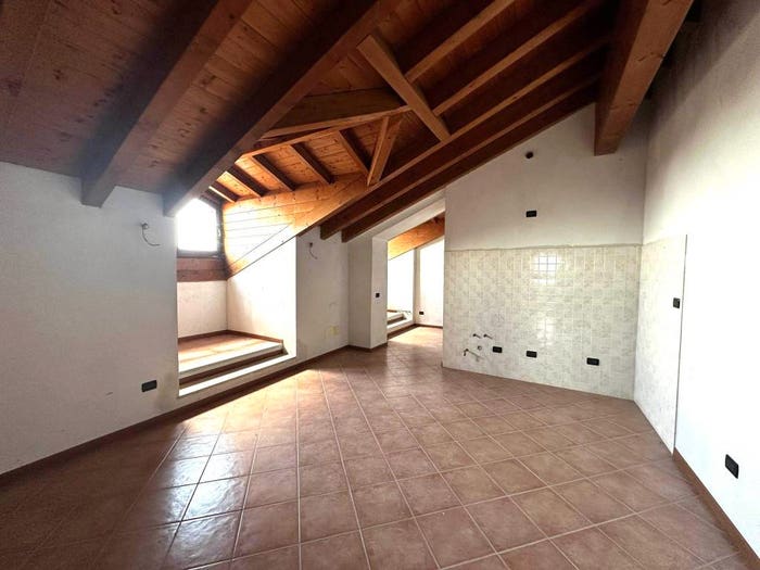 Appartamento bilocale in vendita in Via Lambro, Centro, Torre d'Arese