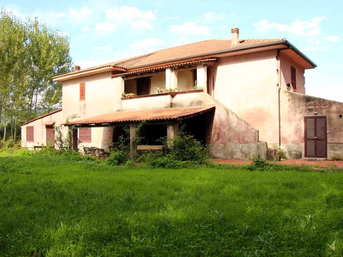 Casa con 6 locali in vendita in Giardoni, Limatola