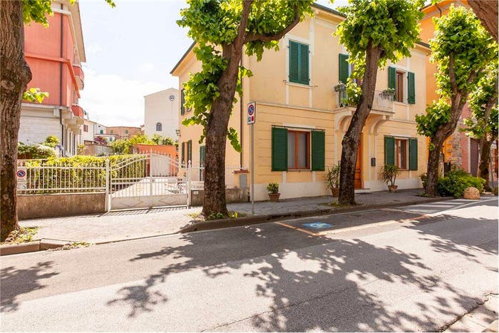 Casa con 6 locali in vendita in Viale della Vittoria, Casciana Terme, Casciana Terme Lari