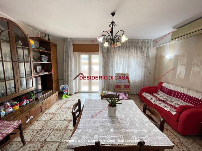 Appartamento trilocale in vendita in Via Monsignore Ficarra, Rocca Di Capri Leone, Capri Leone