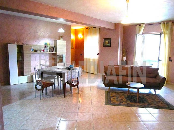 Appartamento con 5 locali in vendita in VIA SANDRO BOTTICELLI, Crosia
