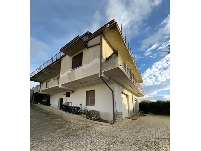 Casa con 6 locali in vendita in Valle del Gelso CS Italia, San Lorenzo del Vallo
