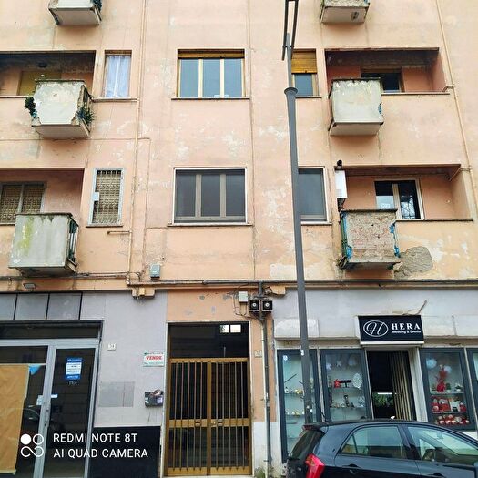 Appartamento quadrilocale in vendita in Via Giovanni Patturelli, Caserta
