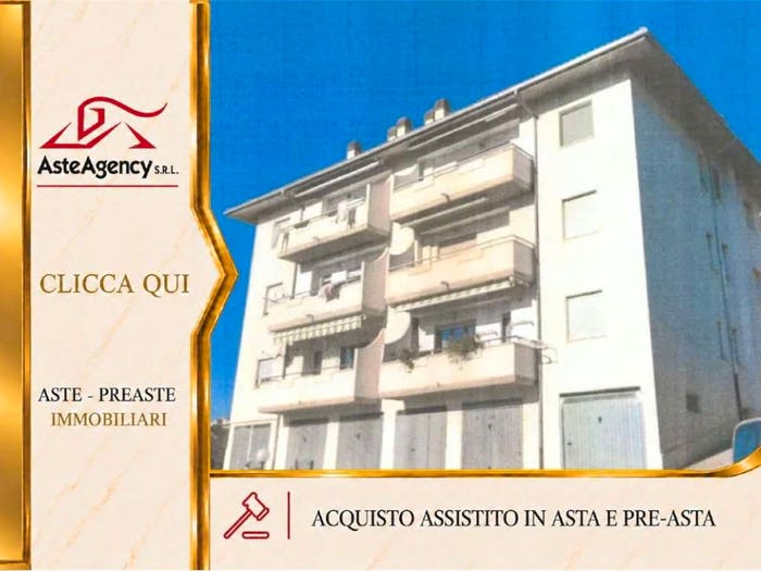 Appartamento quadrilocale in vendita in Monte Bertona A, Centro, Penne