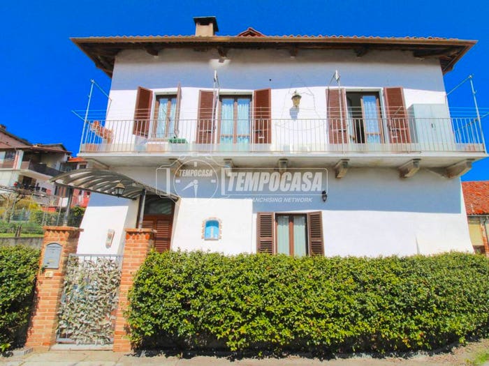Appartamento con 6 locali in vendita in Via di Santa Croce, Piazza, Mondovì