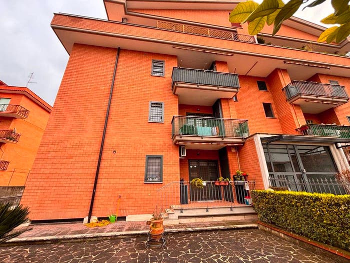 Appartamento bilocale in vendita in Via Benedetto Torti, Borghesiana, Roma