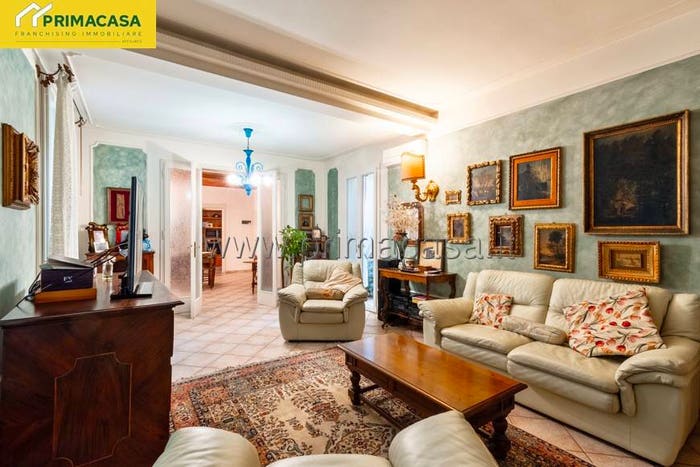 Casa con 6 locali in vendita in Via Guido Molinari, Ospedale, Carpi