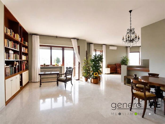 Appartamento con 5 locali in vendita in Via Venezia Lungofiume Paolucci, Pescara