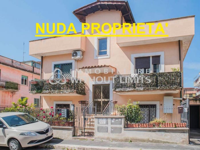 Appartamento bilocale in vendita in Via Giovanni Aretusi, Labaro, Roma