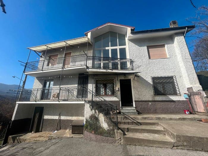 Appartamento con 5 locali in vendita in Via Bertola, Frabosa Sottana