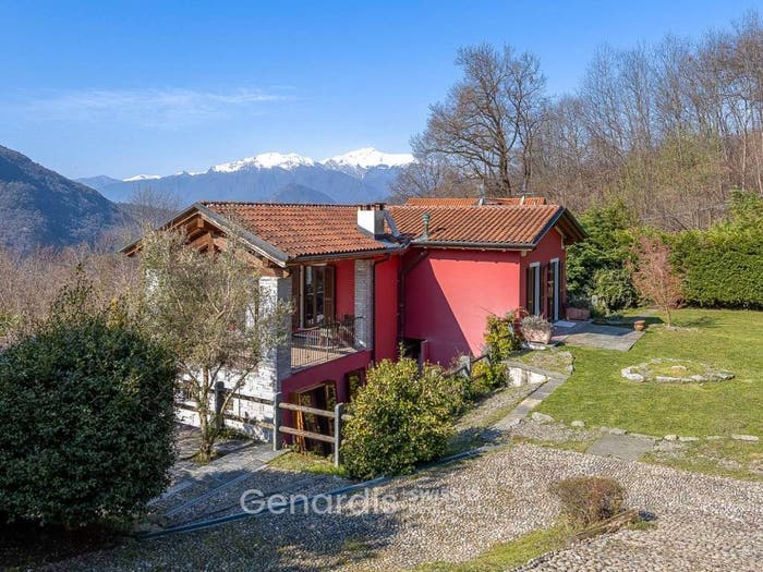 Casa quadrilocale in vendita in Via Motte, Vignone