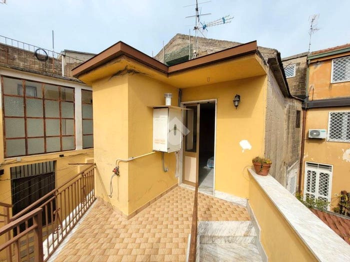Casa bilocale in vendita in Via del commercio, Moiano