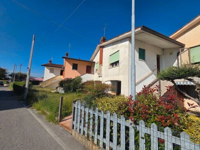 Casa con 6 locali in vendita in Via Isonzo, Villatora, Saonara